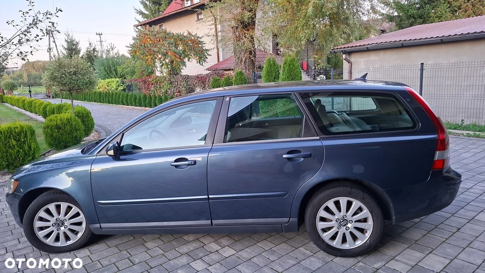Volvo V50 - 4