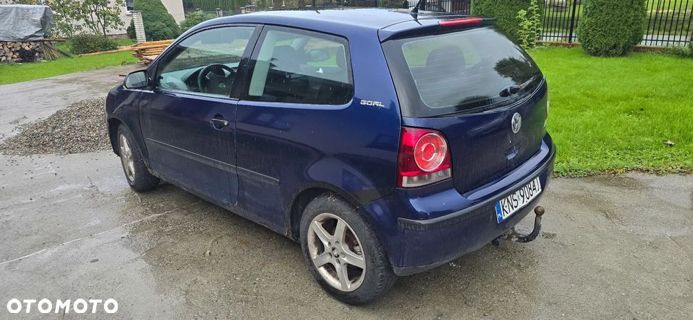 Volkswagen Polo - 2