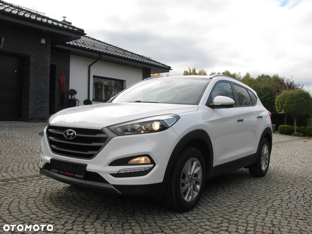 Hyundai Tucson 1.6 GDI BlueDrive Style 2WD - 36