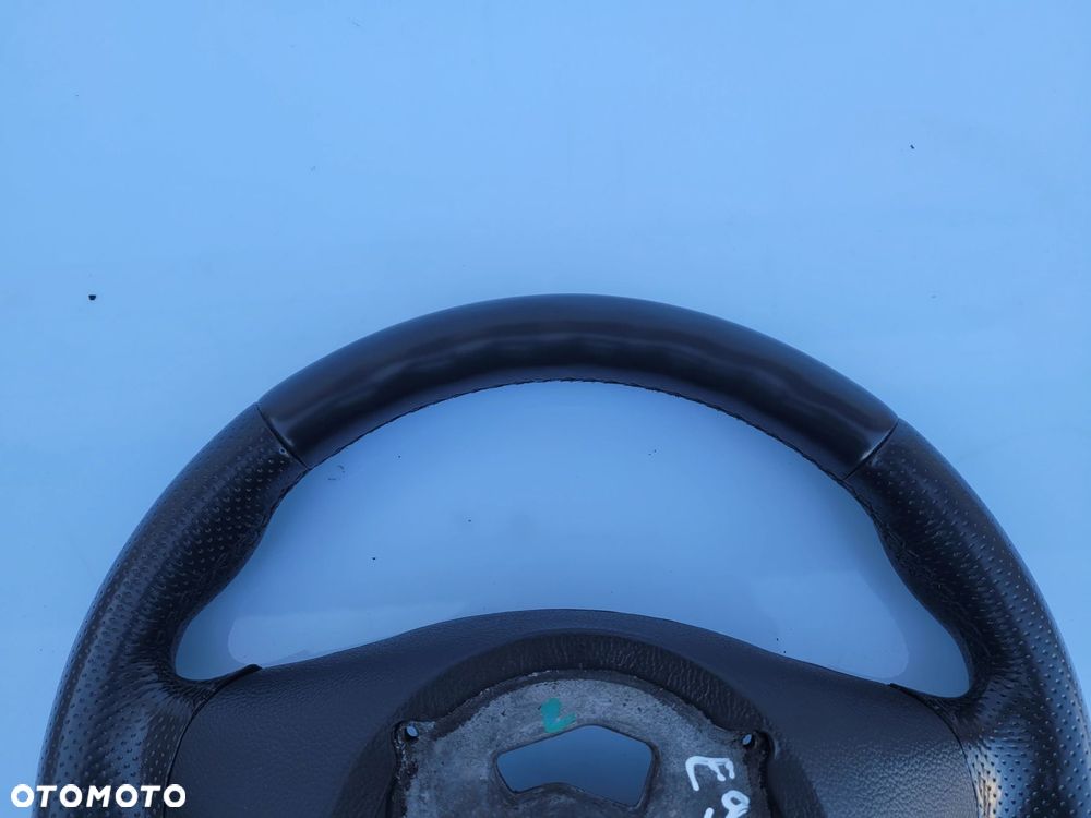 KIEROWNICA BMW E90 E91 E92 E93 E81 E82 E87 E88 E84 M PAKIET 325 BARDZO ŁADNA - 9