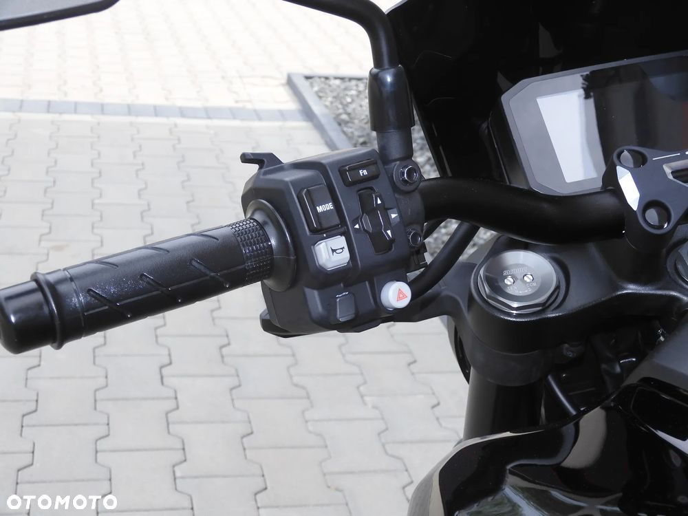 Honda CB - 38