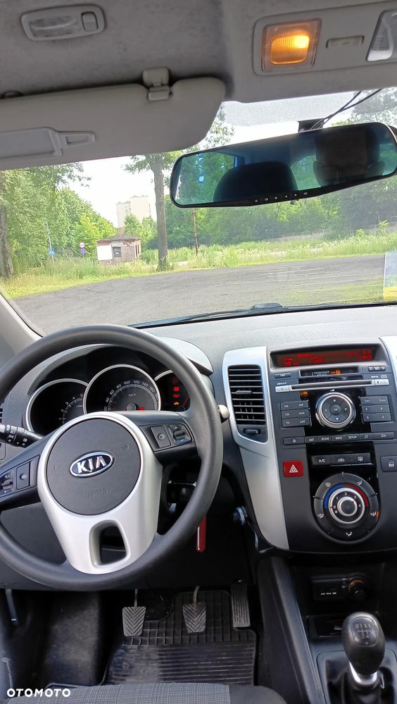 Kia Venga 1.4 CRDi M - 14