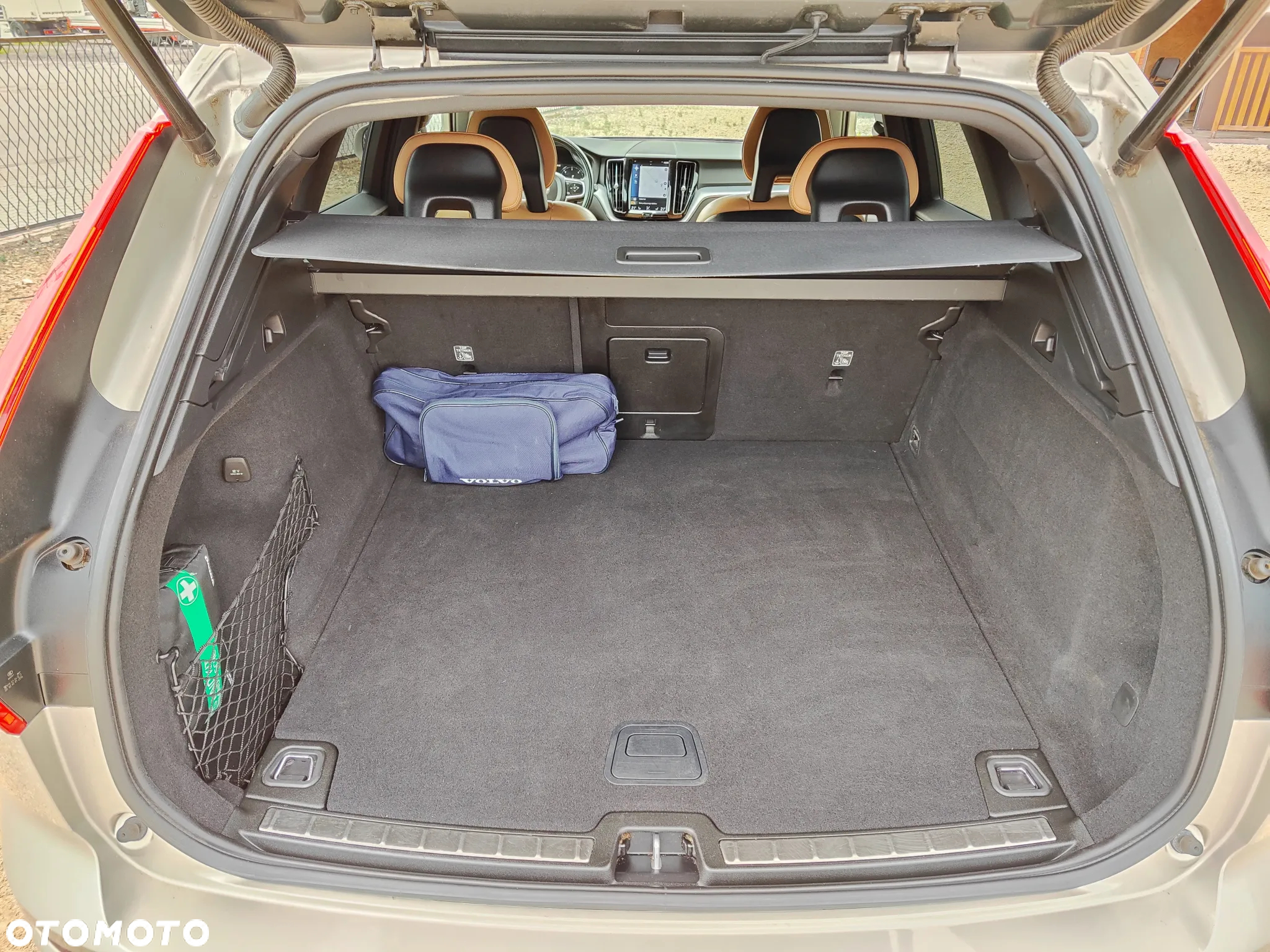 Volvo XC 60 D4 AWD Momentum - 16