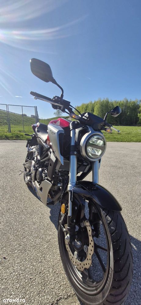 Honda CB - 11