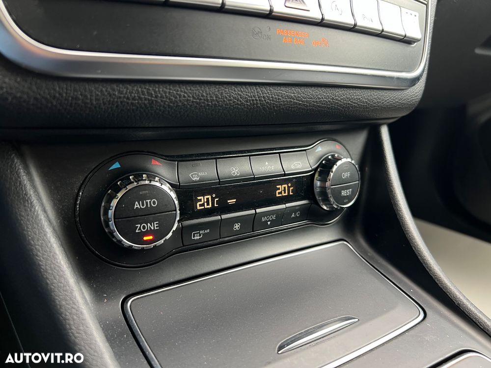 Mercedes-Benz GLA 220 d 4Matic 7G-DCT Style - 17