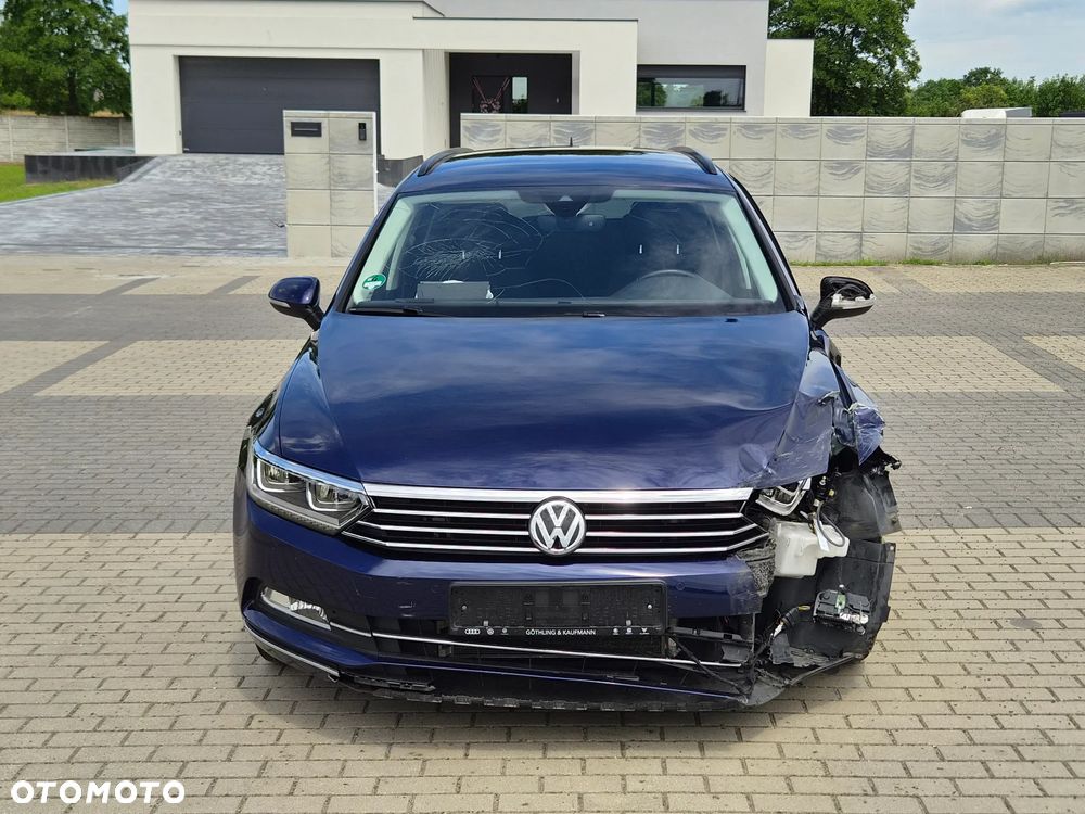 Volkswagen Passat 2.0 TDI SCR DSG Comfortline - 2