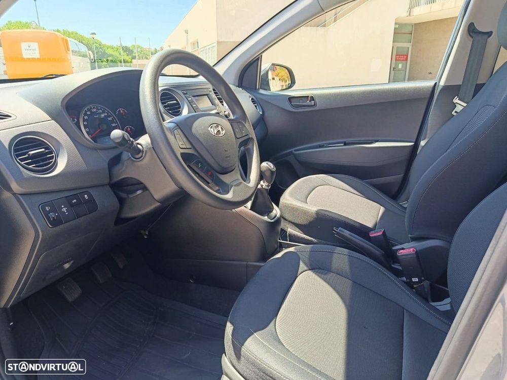 Hyundai i10 1.0 Comfort GPL - 16