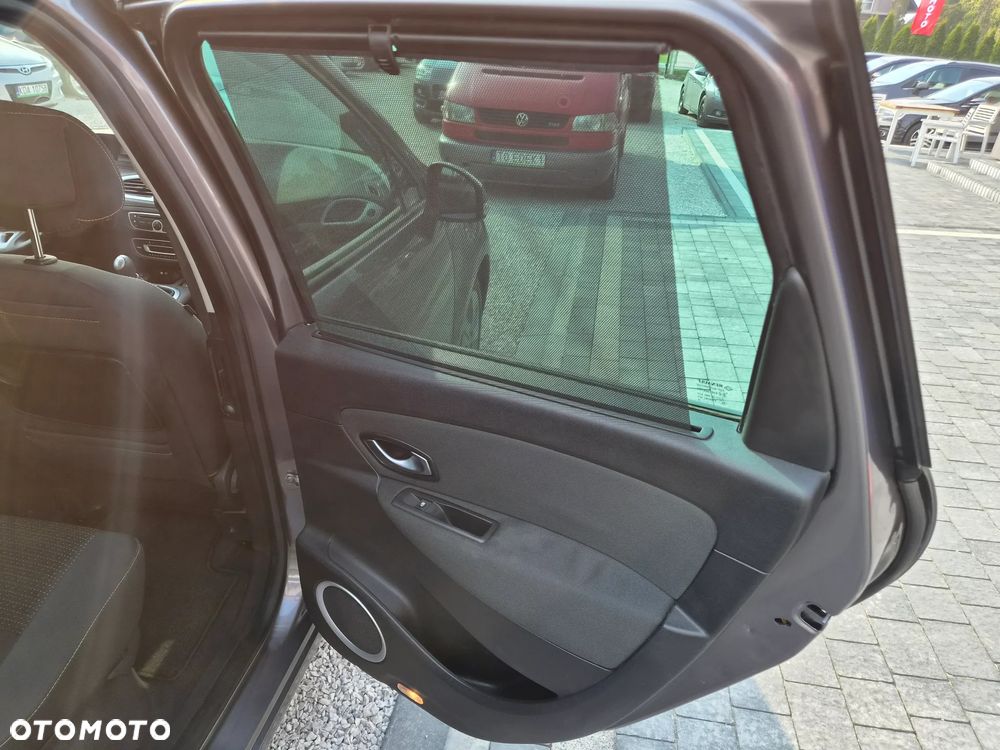 Renault Scenic - 20