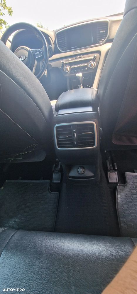 Kia Sportage 1.6 GDI 6MT 4x2 Plus - 10