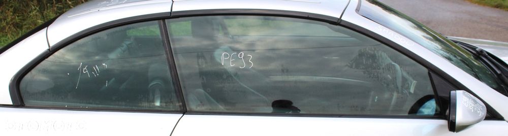 LISTWY DRZWI BMW E93 M PAKIET SHADOW LINE