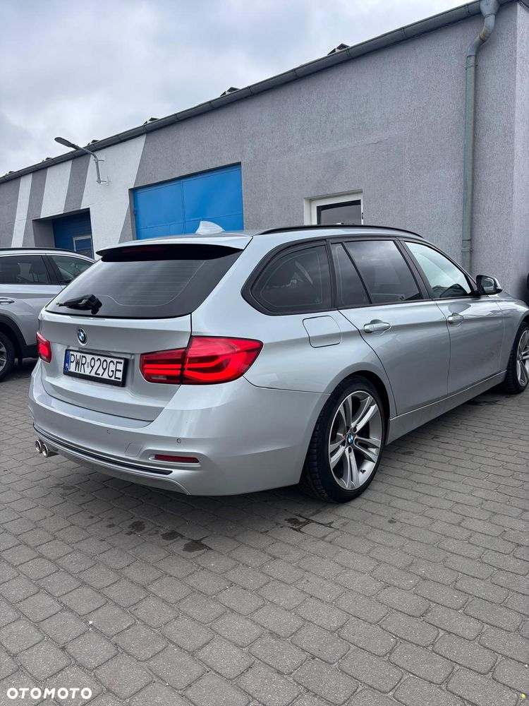 BMW Seria 3 318d Sport Line - 4