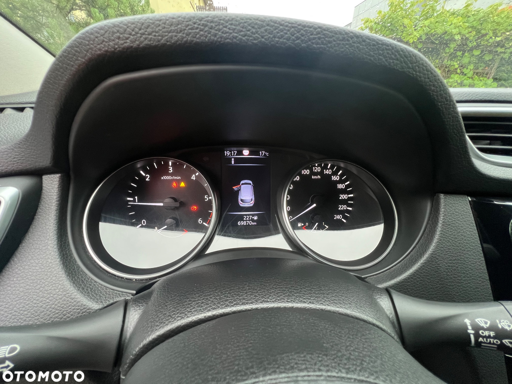 Nissan Qashqai - 16
