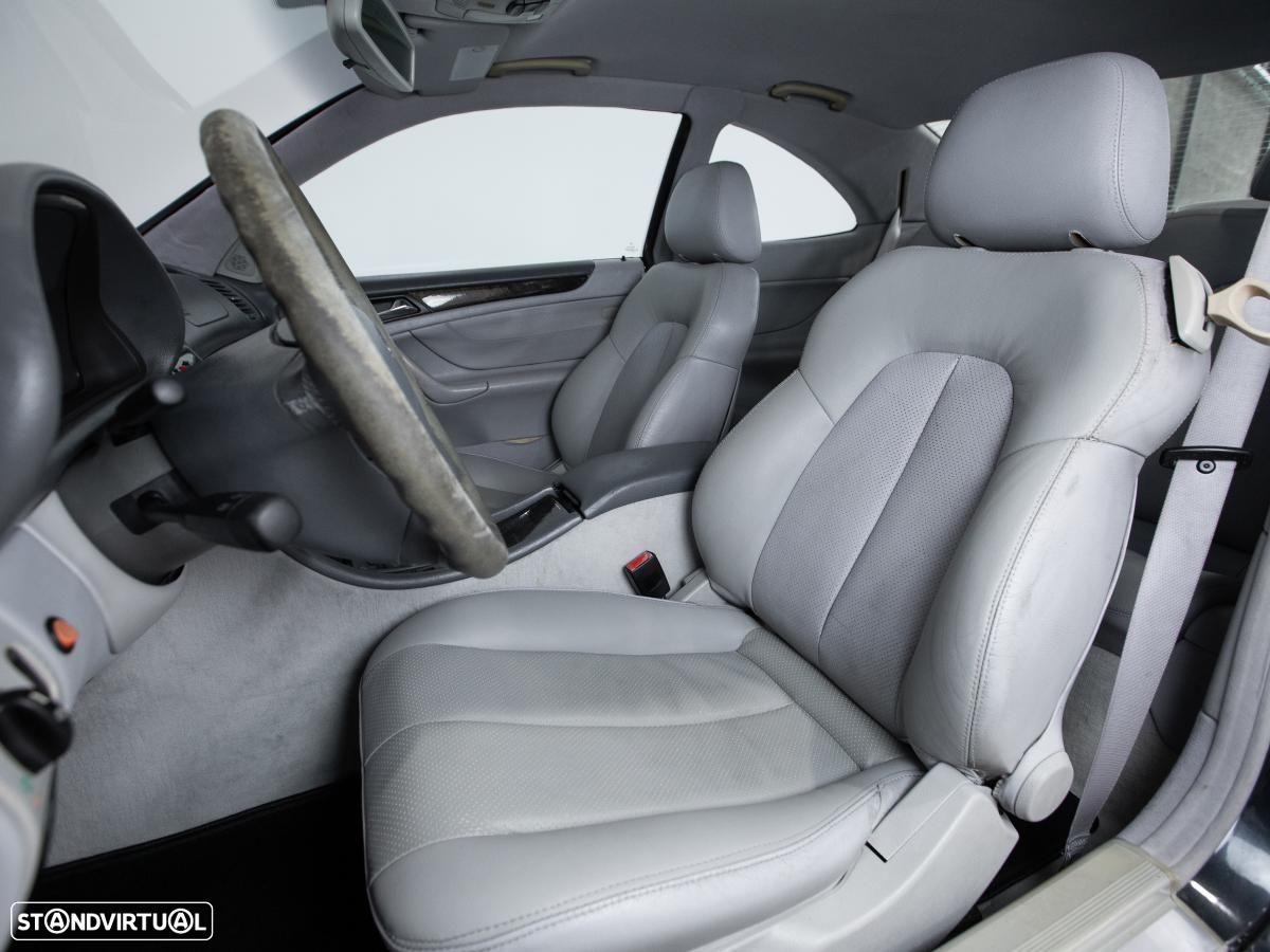 Mercedes-Benz CLK 200 - 7