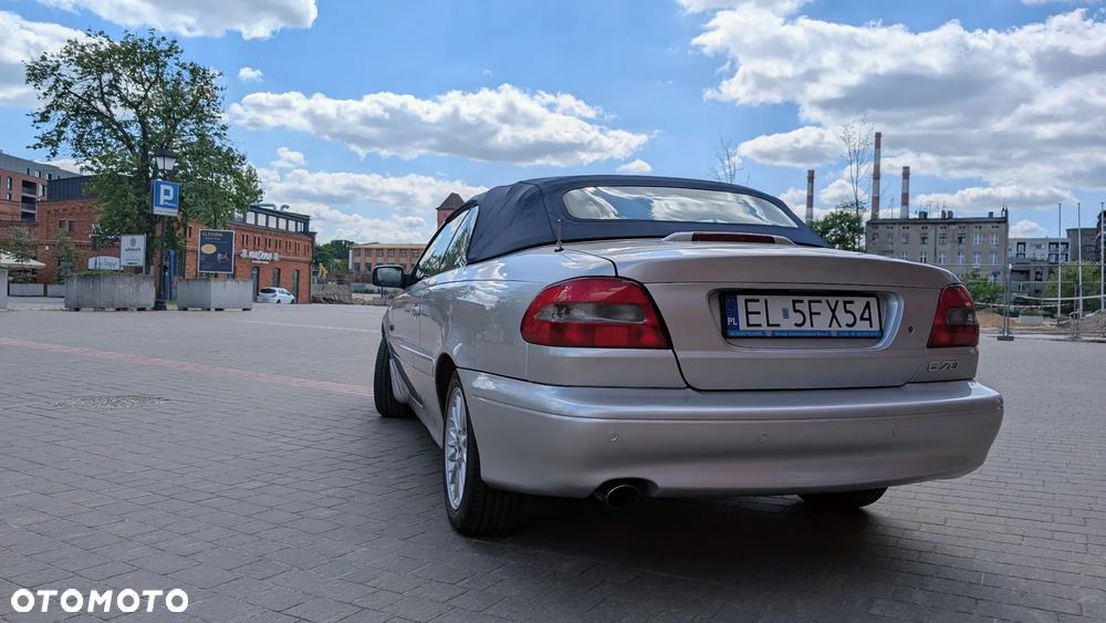 Volvo C70 - 25