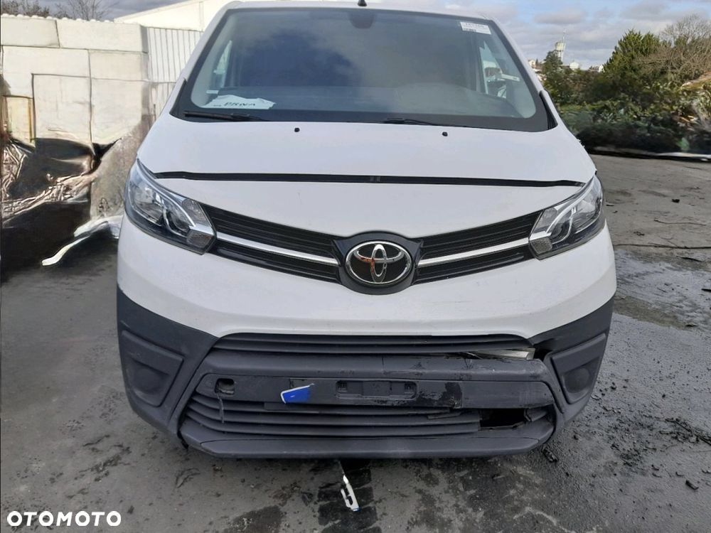 Toyota Proace - 2