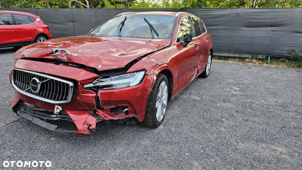 Volvo V60 D3 Geartronic Momentum Pro - 1