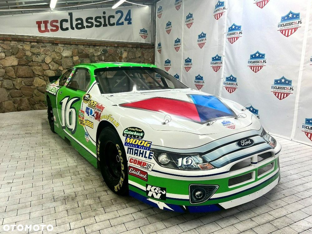 Ford Fusion - 3