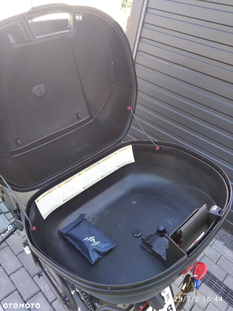 VOGE 300DS - 18