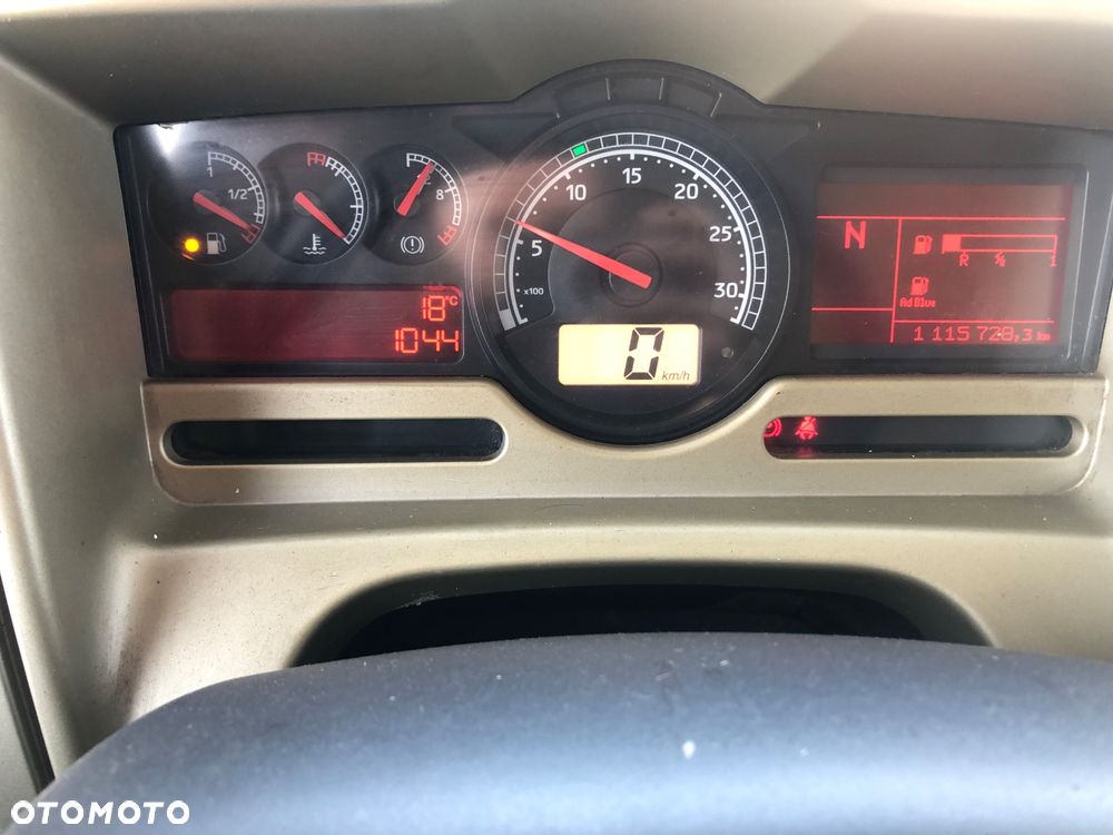Renault Premium - 5