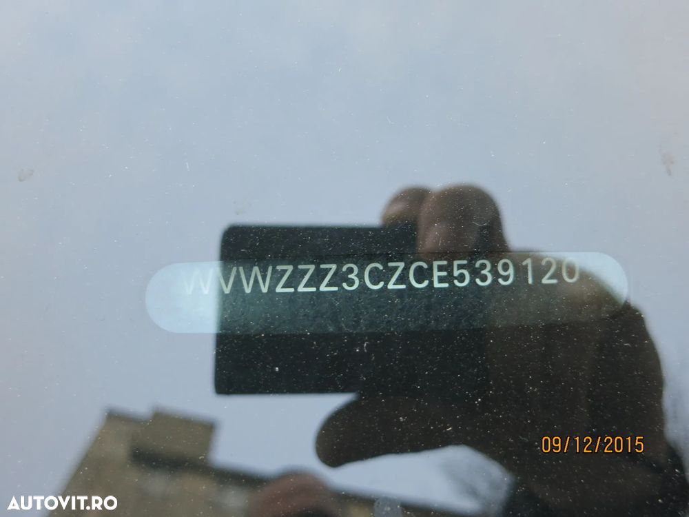 Volkswagen Passat CC 2.0 TDI 4Motion DSG BMT - 28