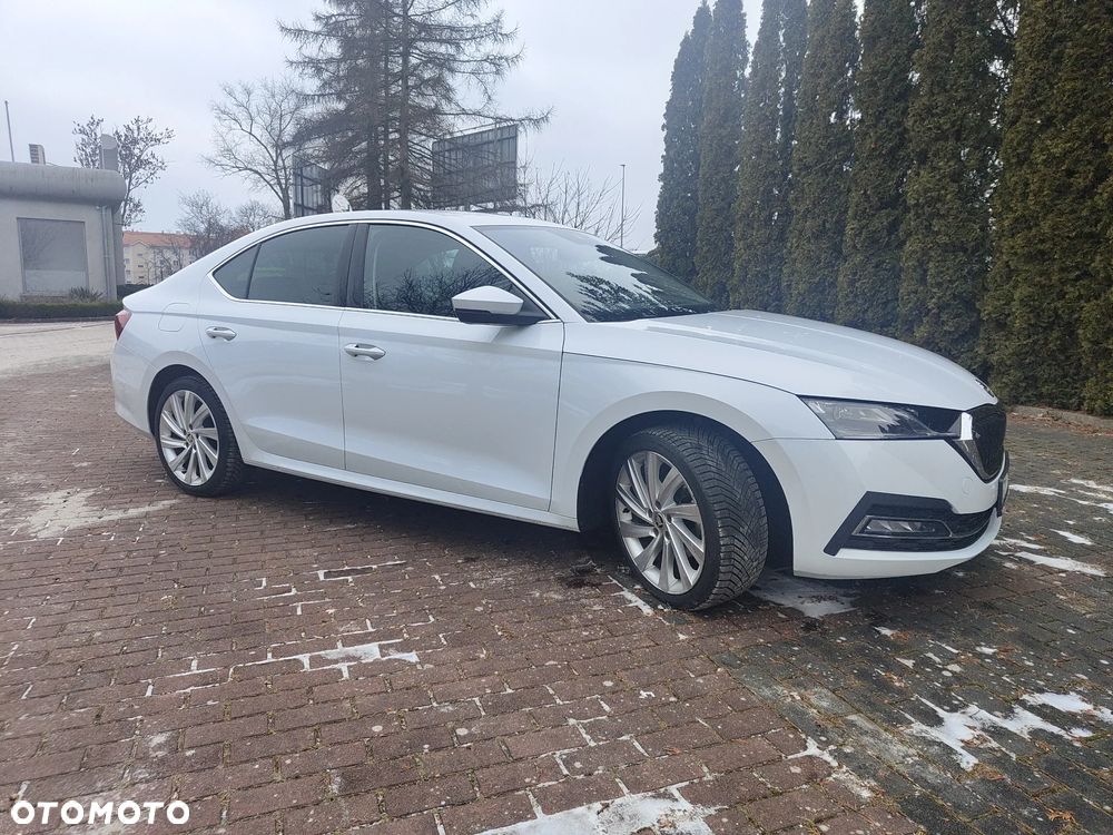 Skoda Octavia 2.0 TDI Style DSG - 2