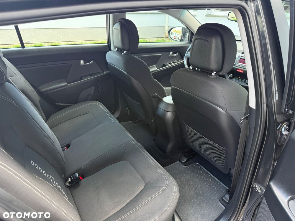 Kia Sportage 2.0 CRDI AWD Spirit - 10