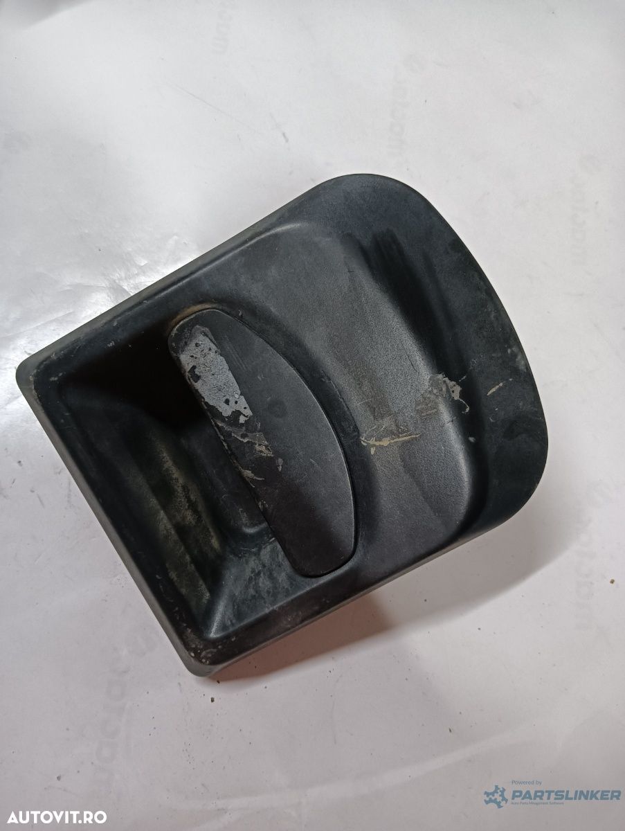 Mâner usa stanga fata IVECO DAILY IV Box Body / Estate 2006 - 2012 - 1
