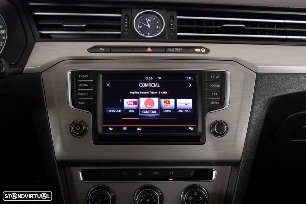 VW Passat Variant 1.6 TDI Confortline - 21