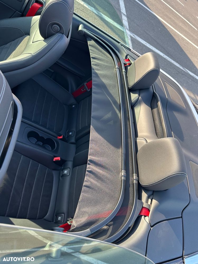 Mercedes-Benz C - 8