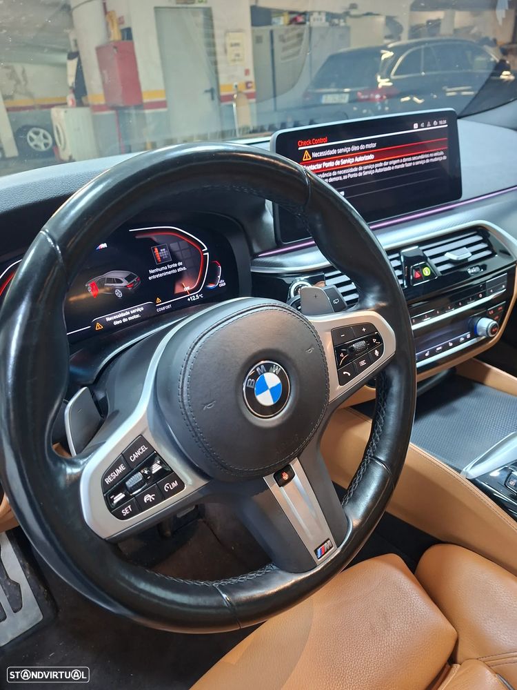 BMW 520 d Aut. M Sport Edition - 9