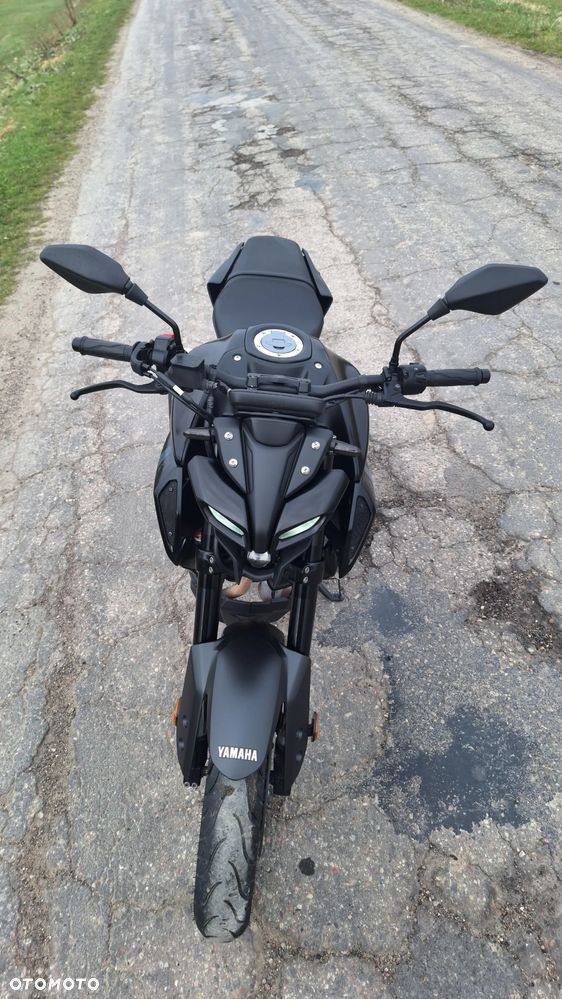 Yamaha MT - 18