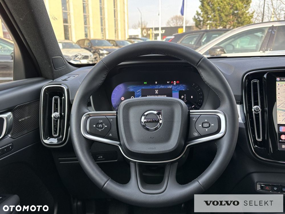 Volvo XC 40 - 22