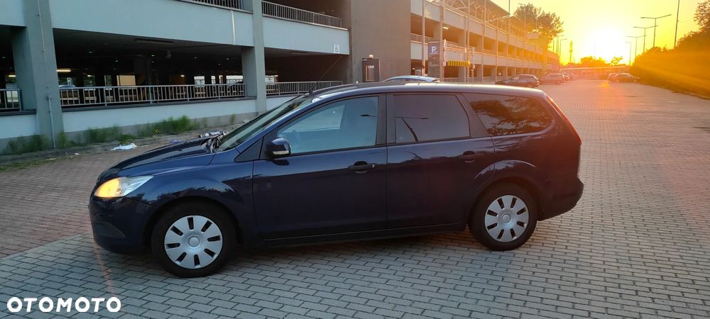 Ford Focus 1.6 TDCi Ambiente - 2