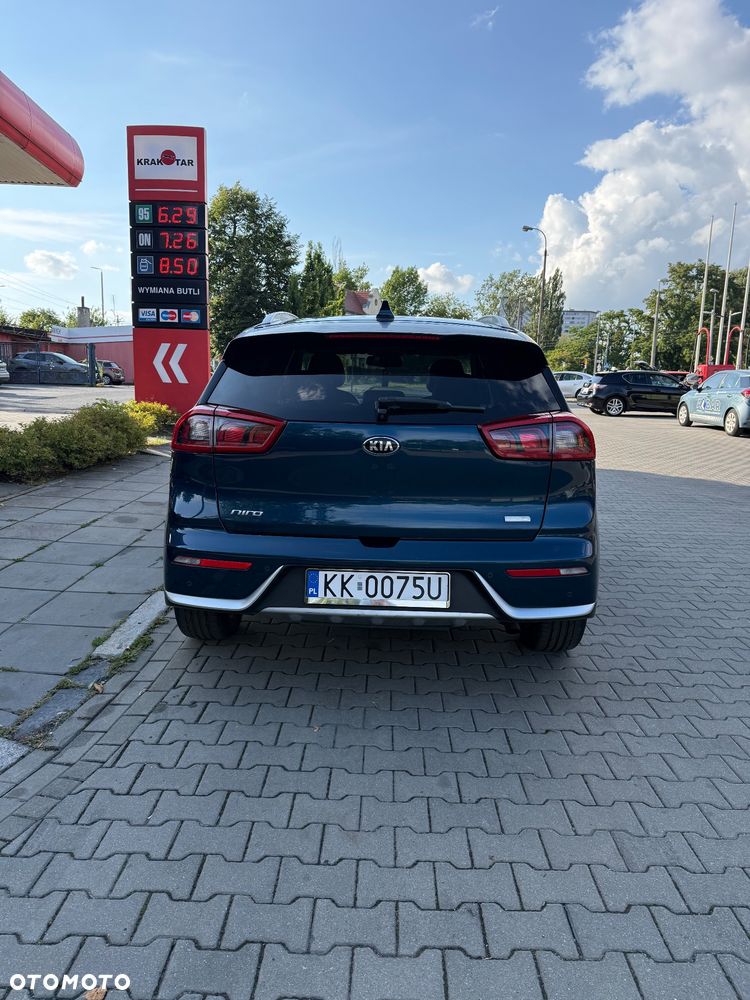 Kia Niro 1.6 GDI Hybrid M - 5