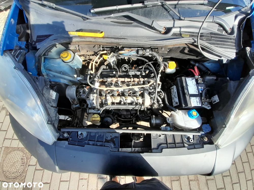 FIAT FIORINO SILNIK 1.3 JTD USZKODZONY !!! NA CZĘŚCI !!!