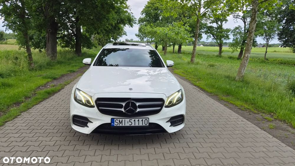 Mercedes-Benz Klasa E - 19