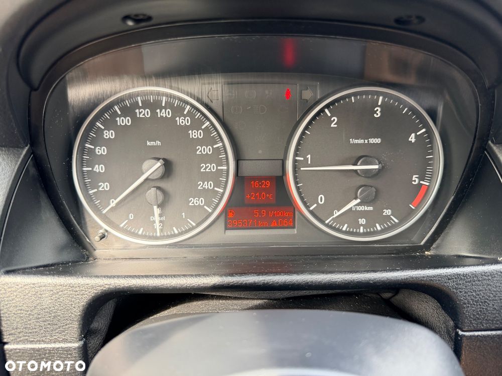 BMW X1 sDrive18d - 17