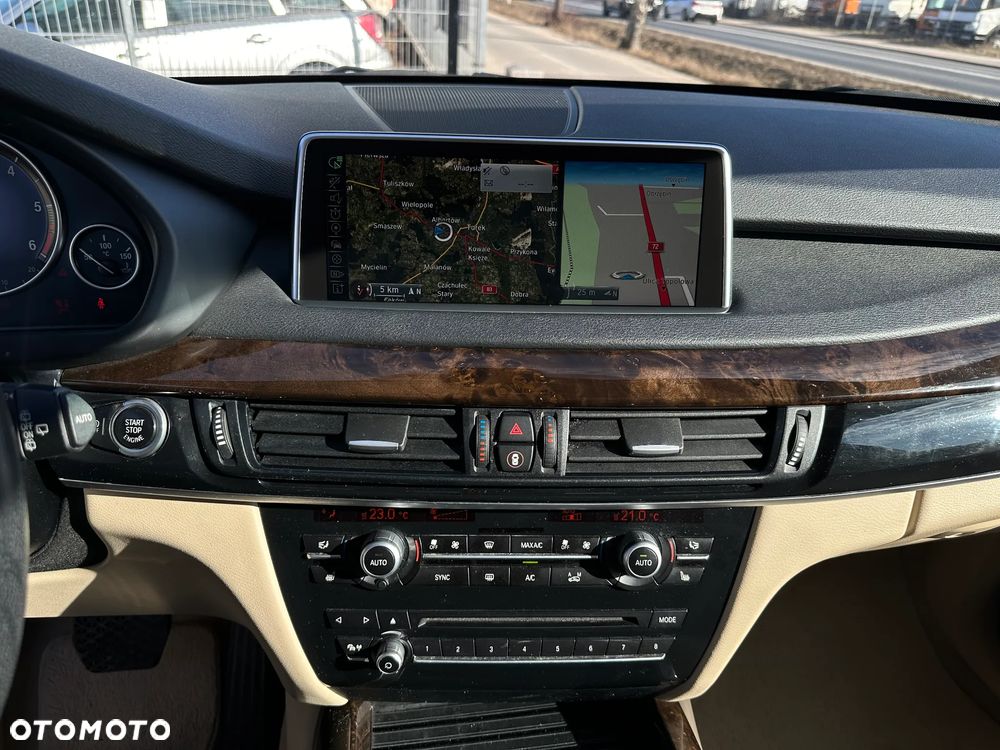 BMW X5 xDrive30d Sport-Aut - 31