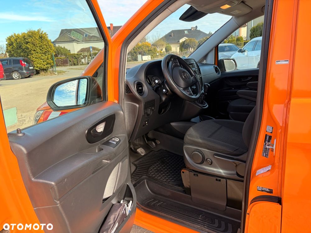 Mercedes-Benz Vito - 20