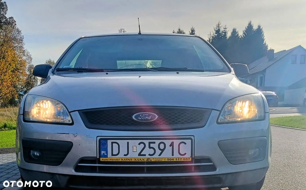 Ford Focus 1.6 Comfort - 3