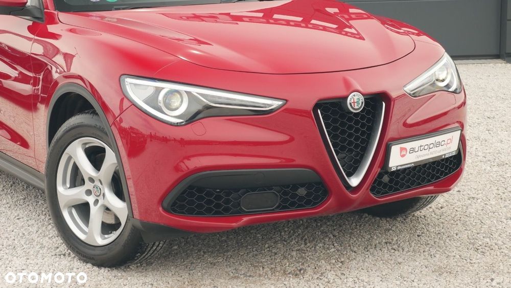 Alfa Romeo Stelvio - 28