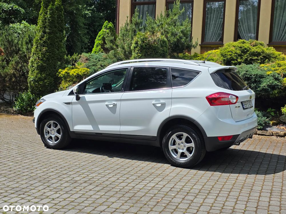 Ford Kuga - 32