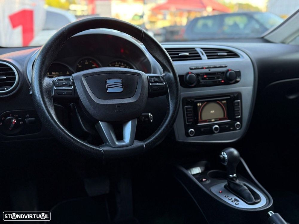 SEAT Leon 1.6 TDI Copa Plus DSG - 11
