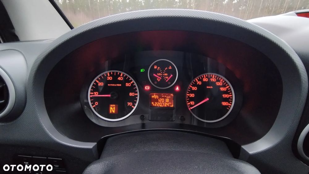 Peugeot Partner - 30