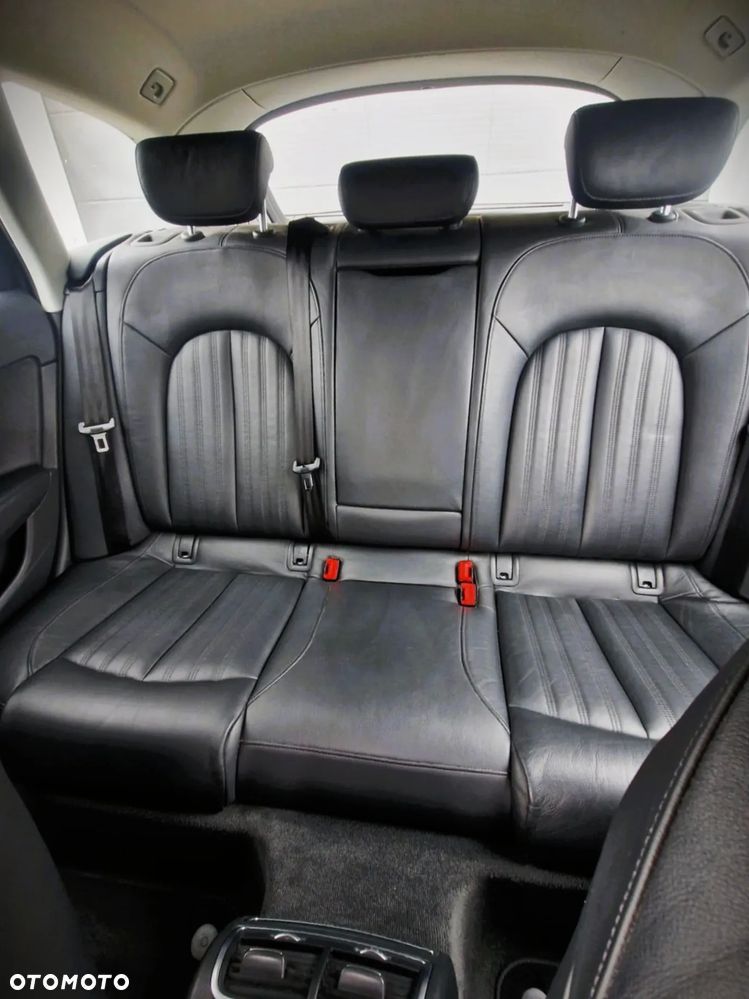 Audi A6 Avant 2.0 TDI ultra S tronic - 9