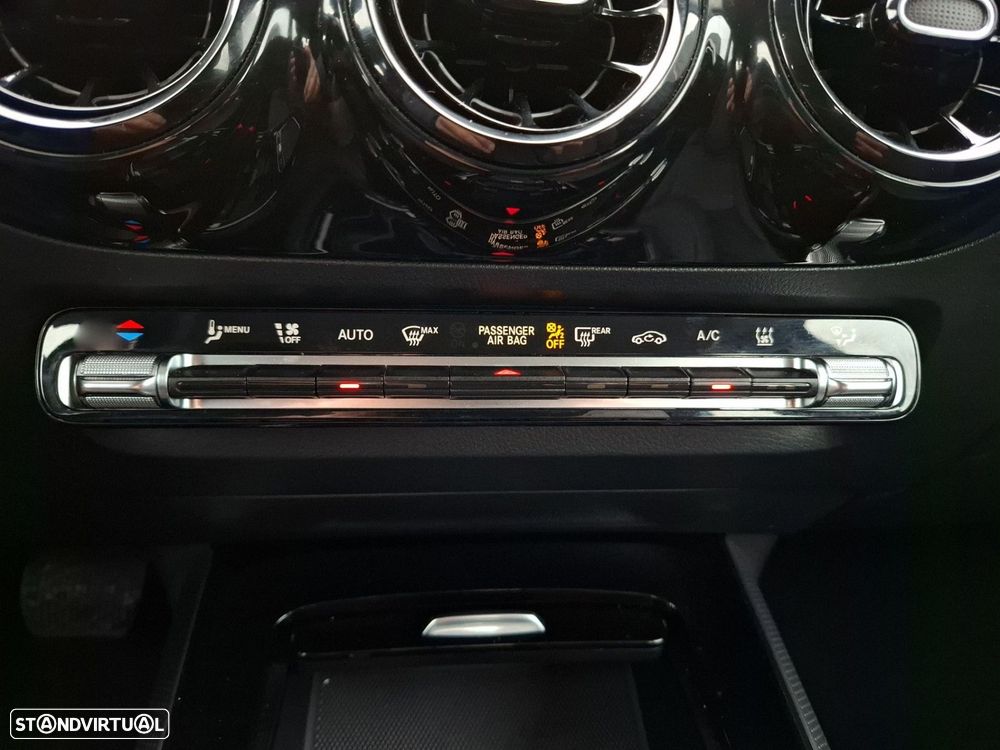 Mercedes-Benz GLA 250 e - 21