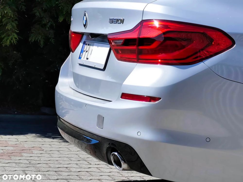BMW Seria 5 520i GPF Luxury Line sport - 6
