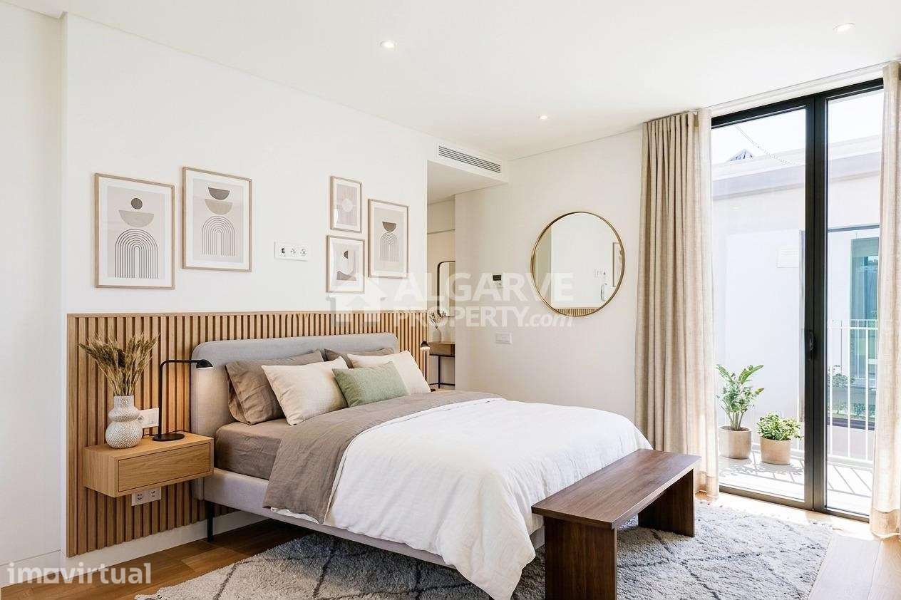 Moradia Geminada com 2 quartos e piscina privada a estrear junto da Ma - Grande imagem: 4/31