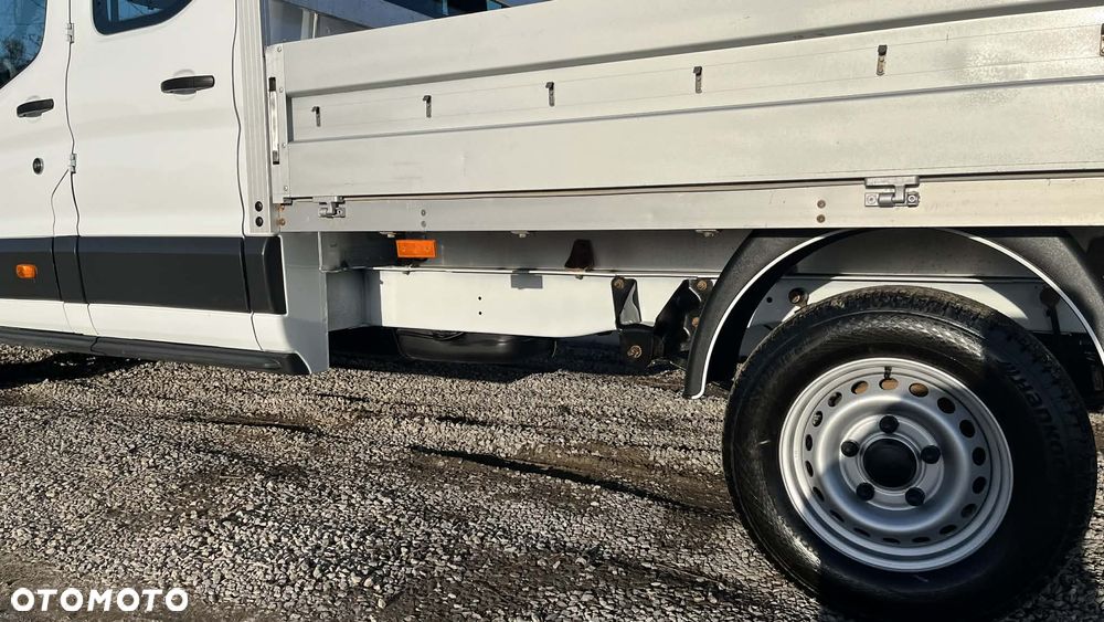 Ford TRANSIT DOKA - 23