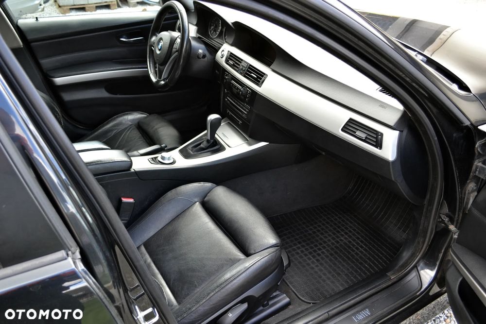 BMW Seria 3 320d DPF - 9